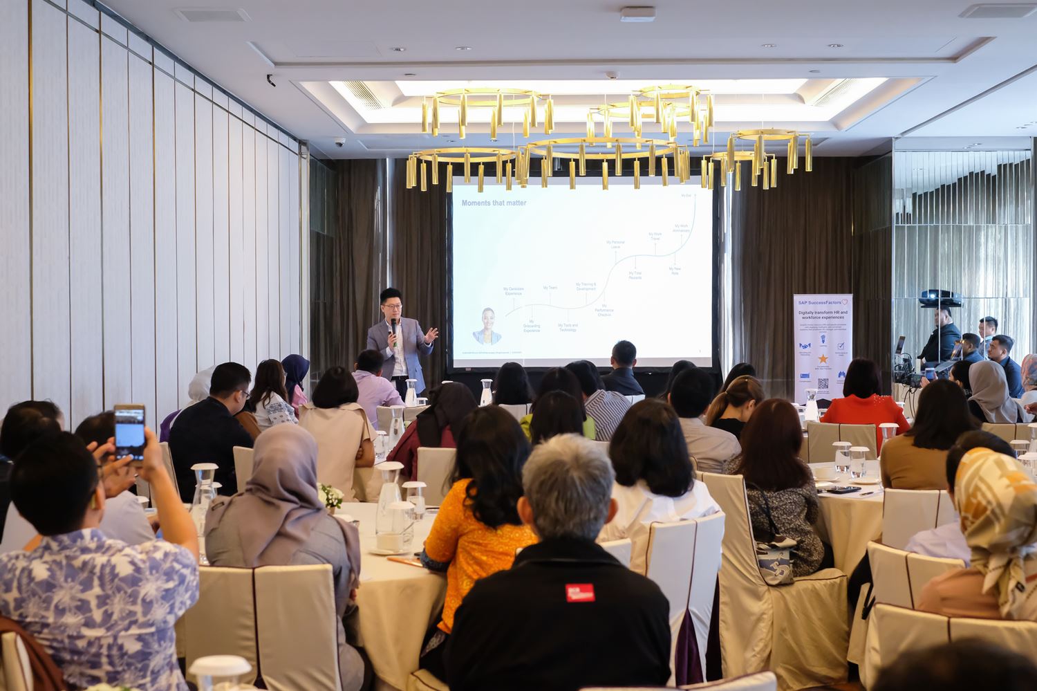 Improve Business Employee Experience