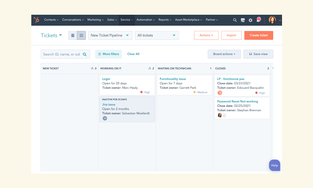 hubspotservicehub ticketing img